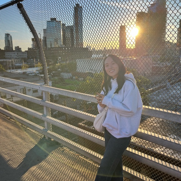 Everlane Cheeky Jean - Picture 7 of 7